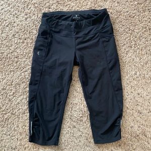 Athleta crop leggings